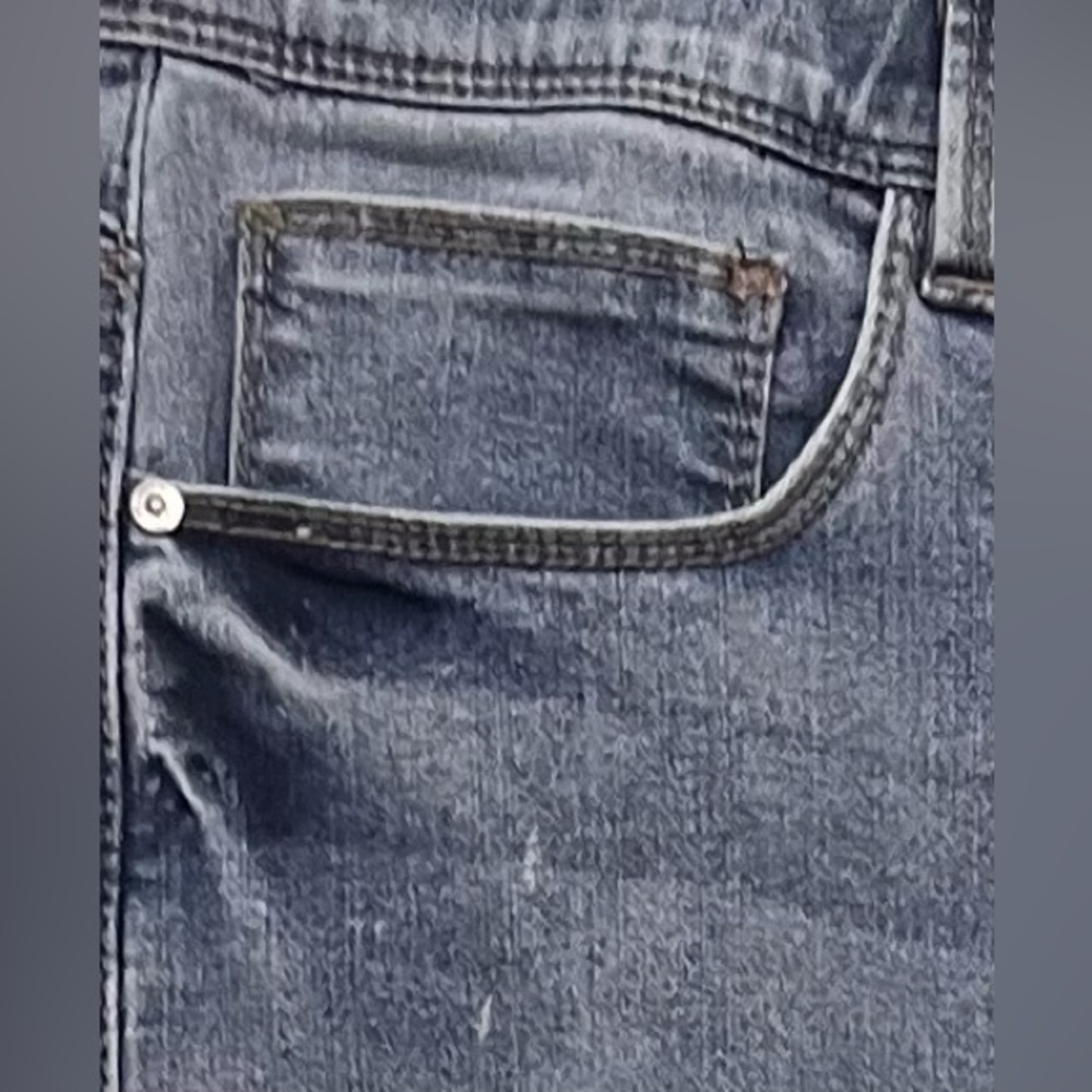 NWOT Angels Everflex Sculpt Raw Hem Wide Leg Light Wash Jeans size 20W - Picture 3 of 4